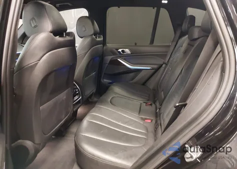 2020 BMW X5 xDrive40I z USA, uszkodzony, nr VIN 5UXCR6C01LLL66388